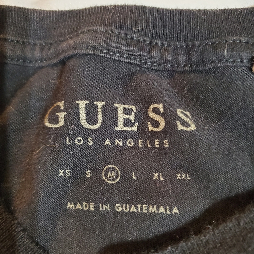 GUESS Men's Black & White Short Sleeve T-Shirt size M - Picture 5 of 11